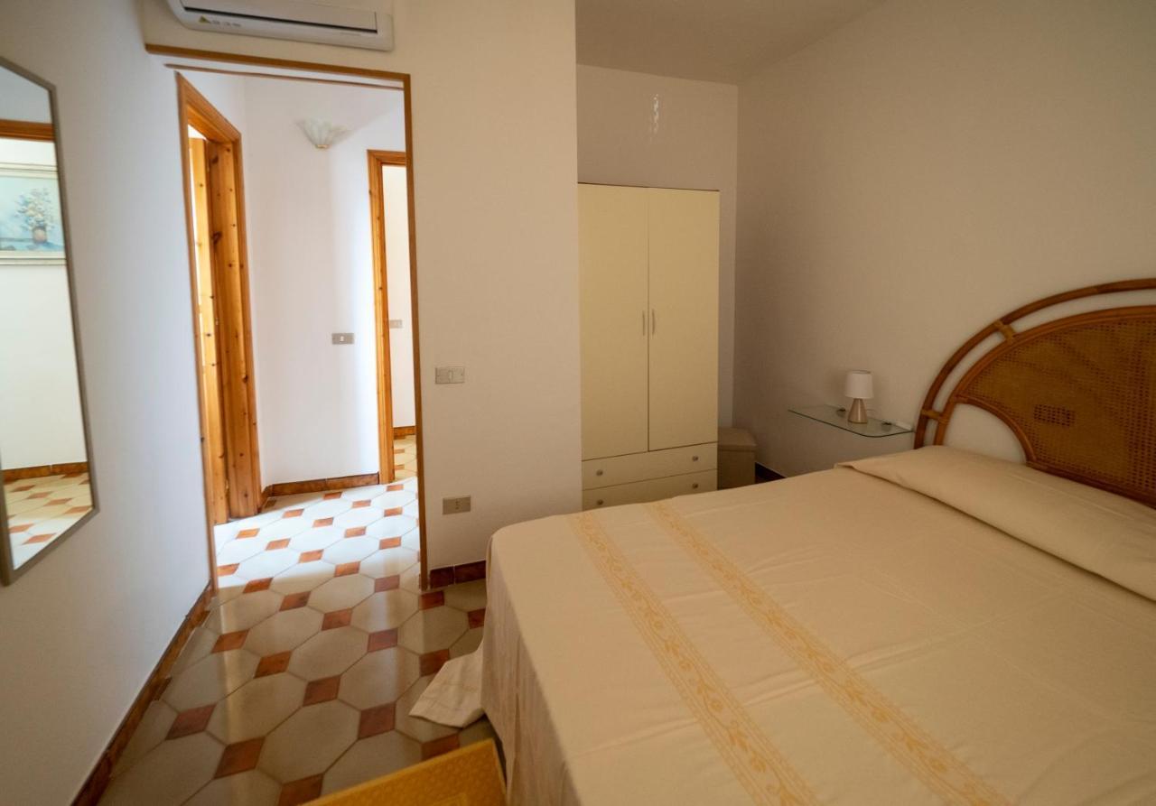 B&B Da Laura San Teodoro San Teodoro  Esterno foto